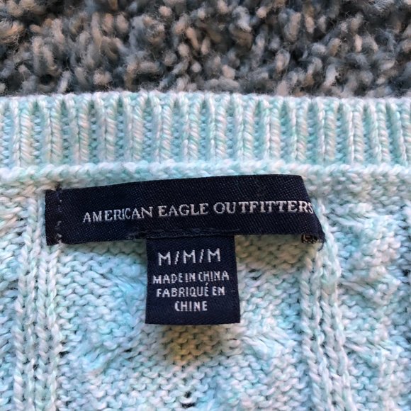 American Eagle light blue cable knit sweater - Picture 3 of 3